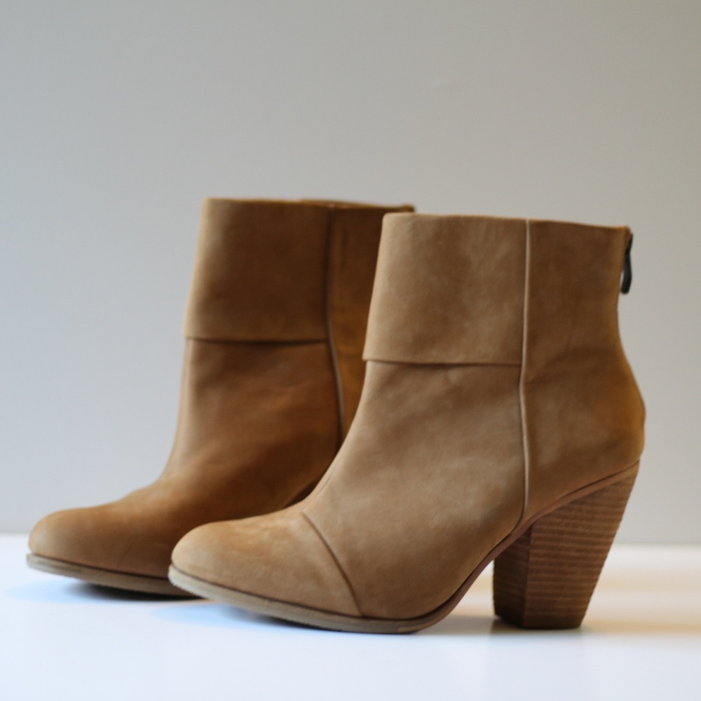 Vince Camuto | Suede Ankle Booties almost new